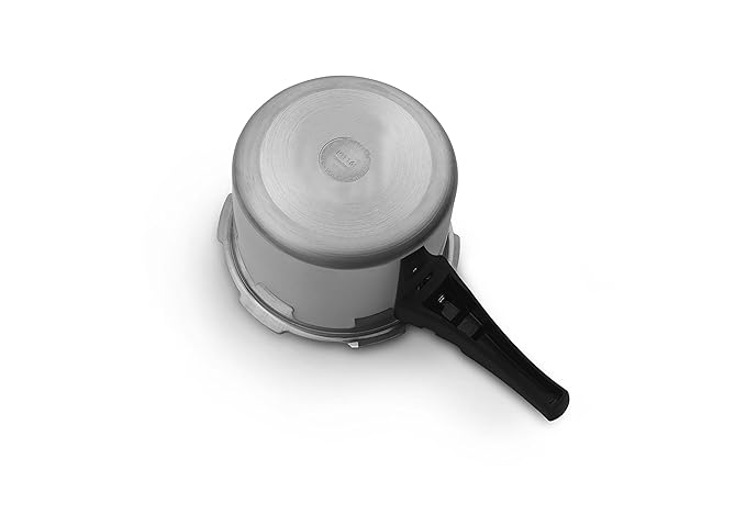 Butterfly Standard Aluminium Outer Lid Pressure Cooker, 3 Litre-ItsBen LifeStyle