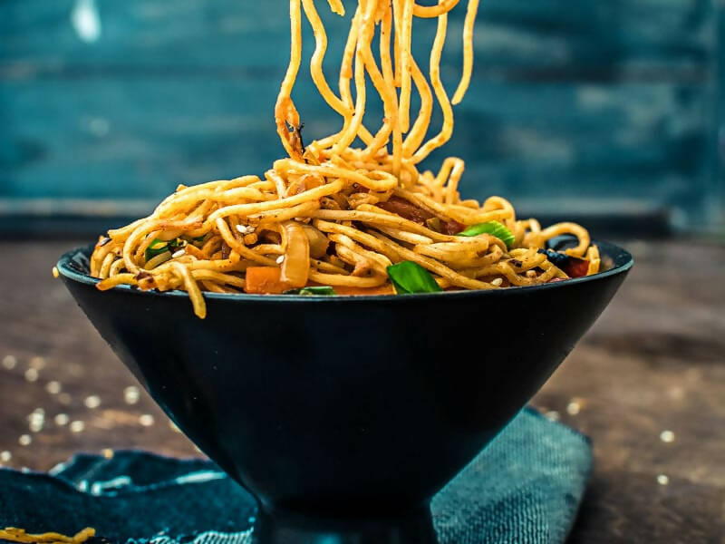 Schezwan Mixed Noodles (Non Veg)-ItsBen LifeStyle