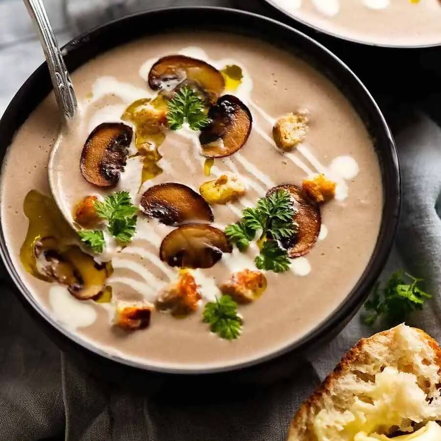 Hot and Sour Mushroom Soup-ItsBen LifeStyle