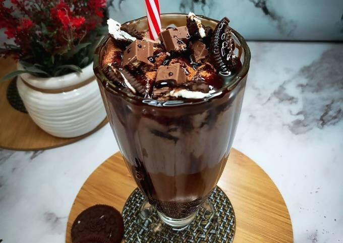 Kitkat Milkshake-ItsBen LifeStyle