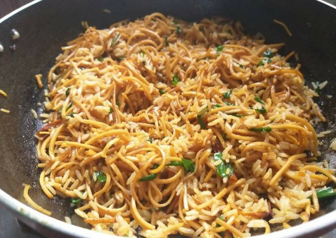 Mixed Veg Fried Rice Noodles-ItsBen LifeStyle