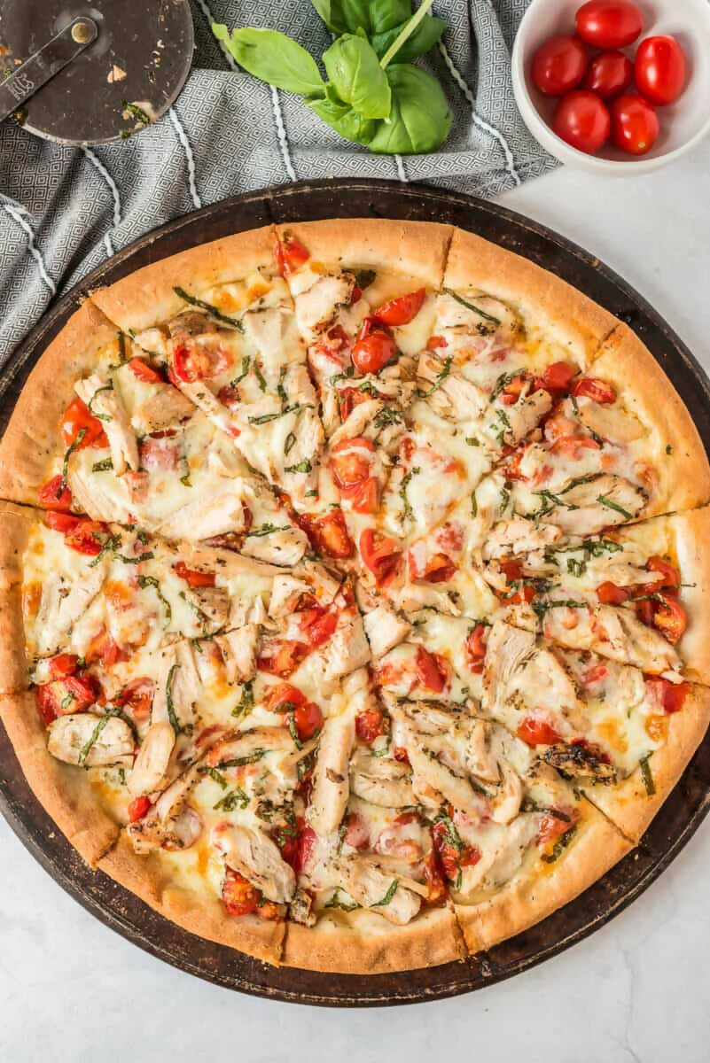 Medium Margherita Chicken Pizza-ItsBen LifeStyle