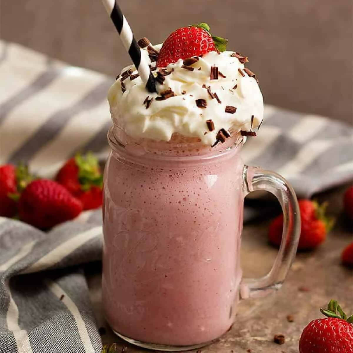 Strawberry Miilkshake-ItsBen LifeStyle