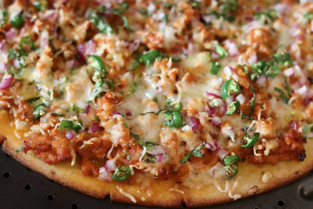 Chicken Keema Pizza,Green Chilli & Onion (S)-ItsBen LifeStyle