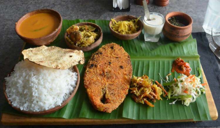 Fish Curry Thali Meals-ItsBen LifeStyle